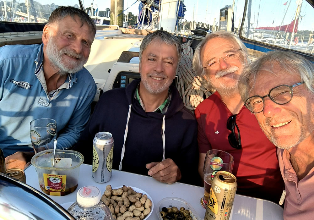 Et on fait parfois l'apéro à bord !