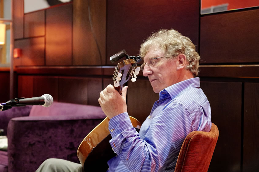 Vincent Lundy, Commodore de la Cruising Association of Ireland, et musicien