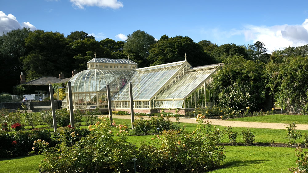 With very nice greenhouses