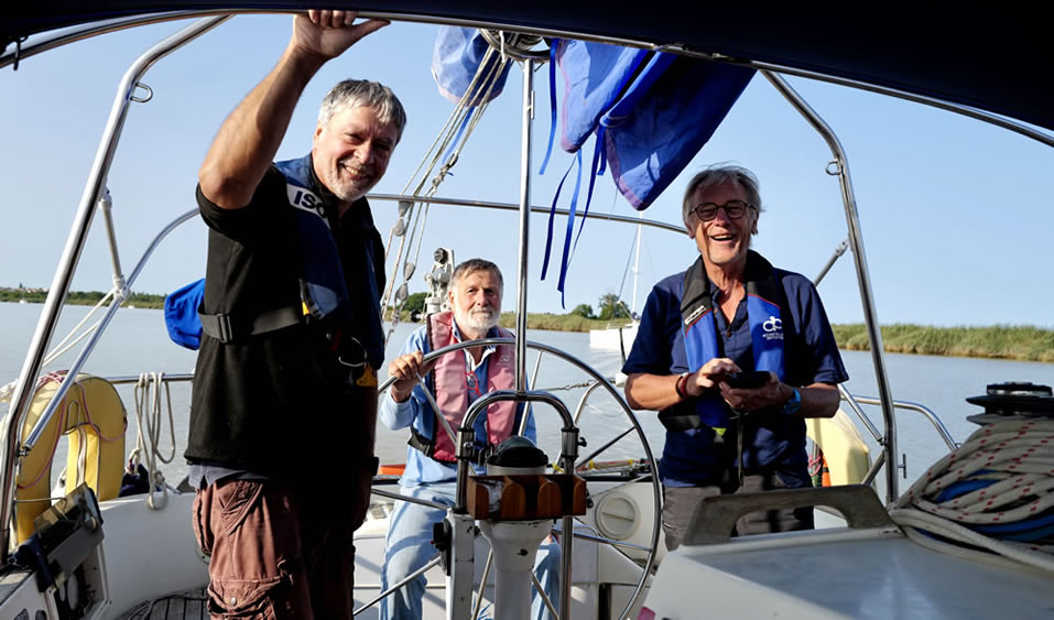 Good spirits on the way down the Charente