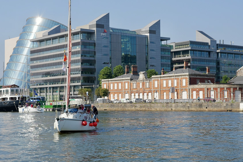 Crossed by the Liffey river