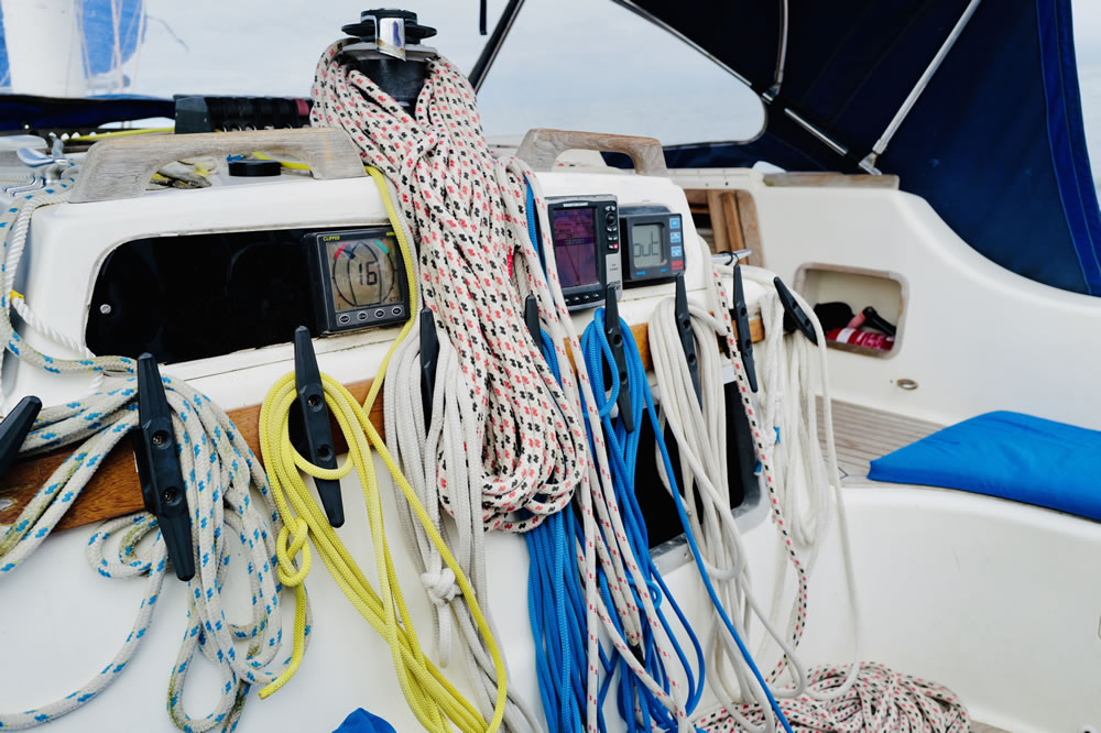 The lines for 2 junk sails... and even then, they are almost organized!