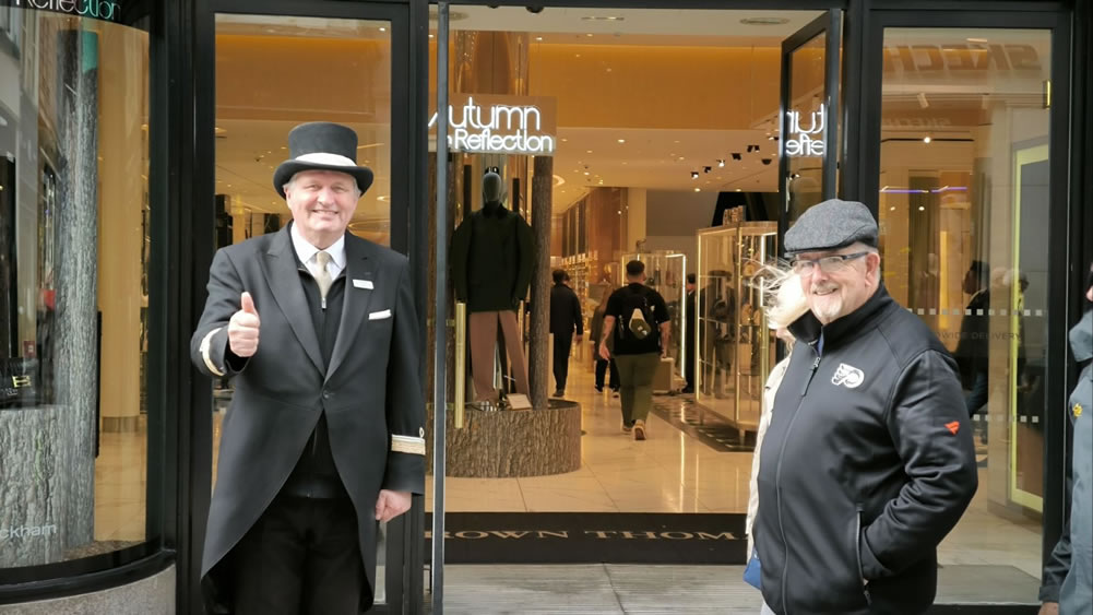 Two amused Irishmen